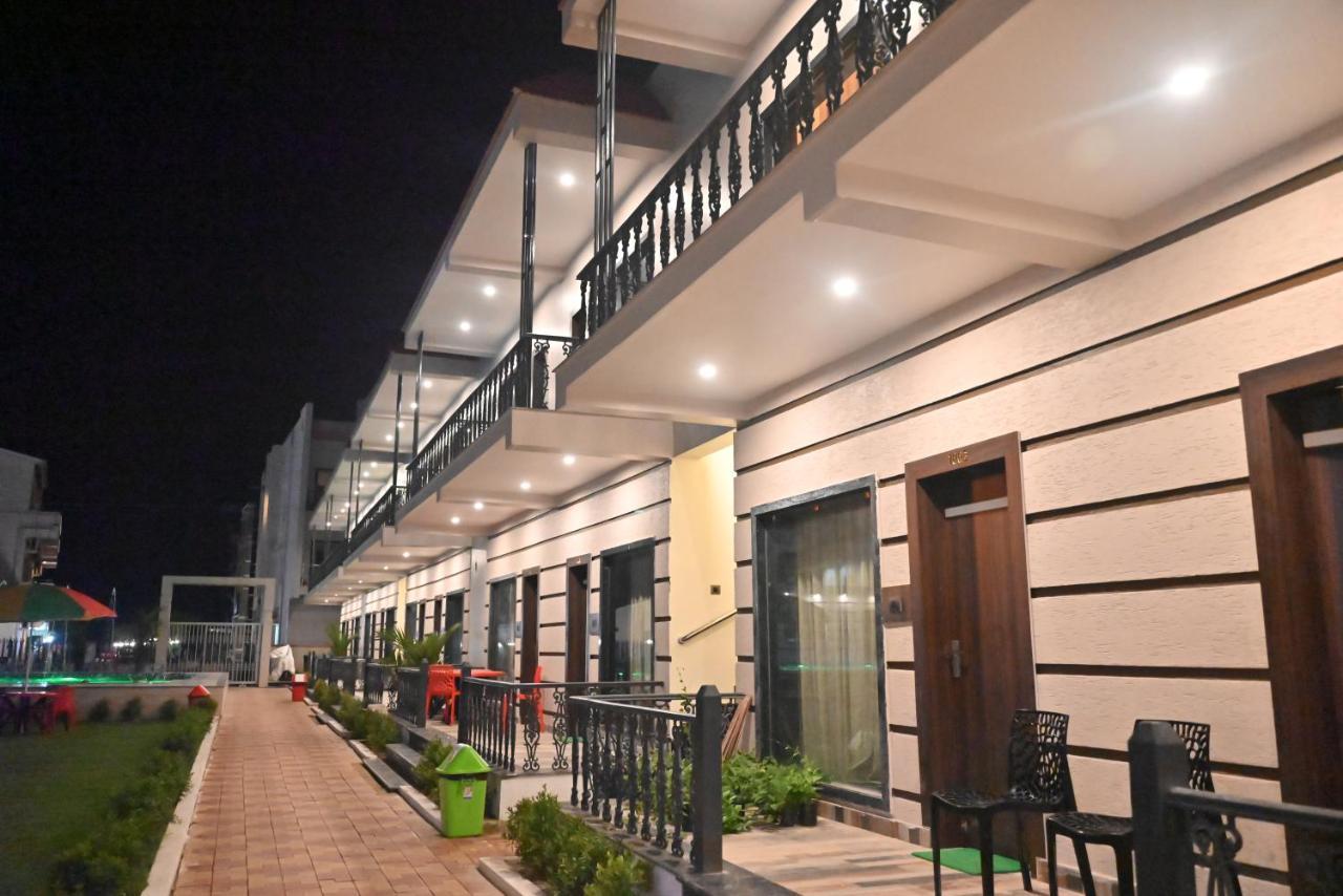Moon Star Beach Resort Mandarmani Luaran gambar